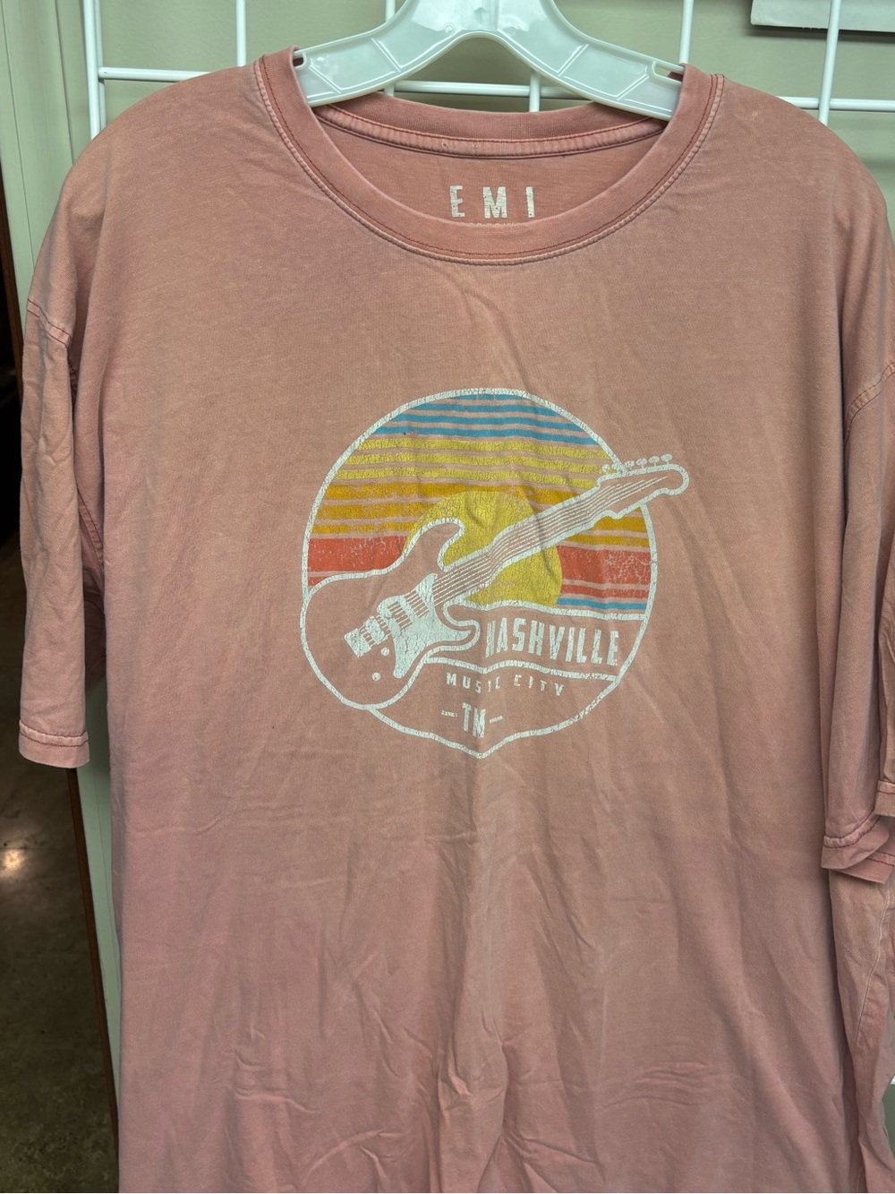 Nashville Music City By EMI Sportswear Short Sleeve Vintage Looking T-Shirt 2XL